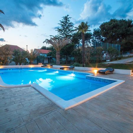 Scenic Holiday Home In Bibinje Near Sea Buitenkant foto