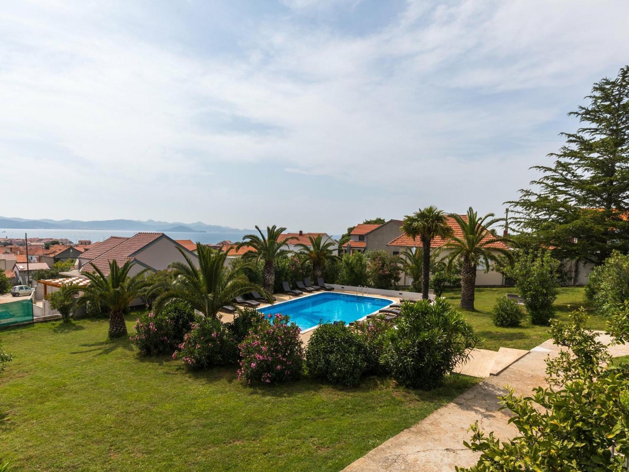 Scenic Holiday Home In Bibinje Near Sea Buitenkant foto