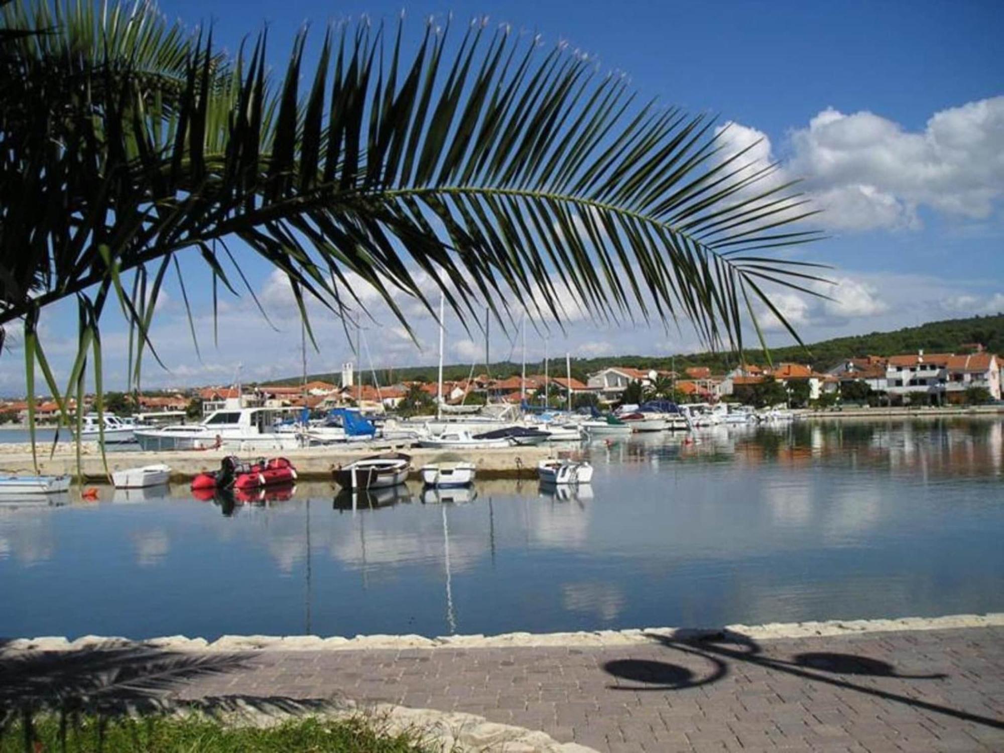 Scenic Holiday Home In Bibinje Near Sea Buitenkant foto