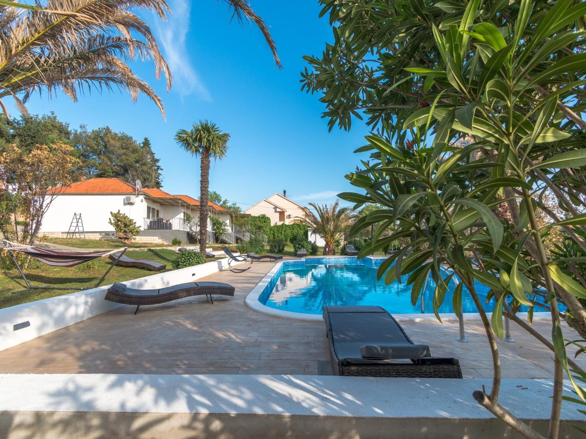 Scenic Holiday Home In Bibinje Near Sea Buitenkant foto