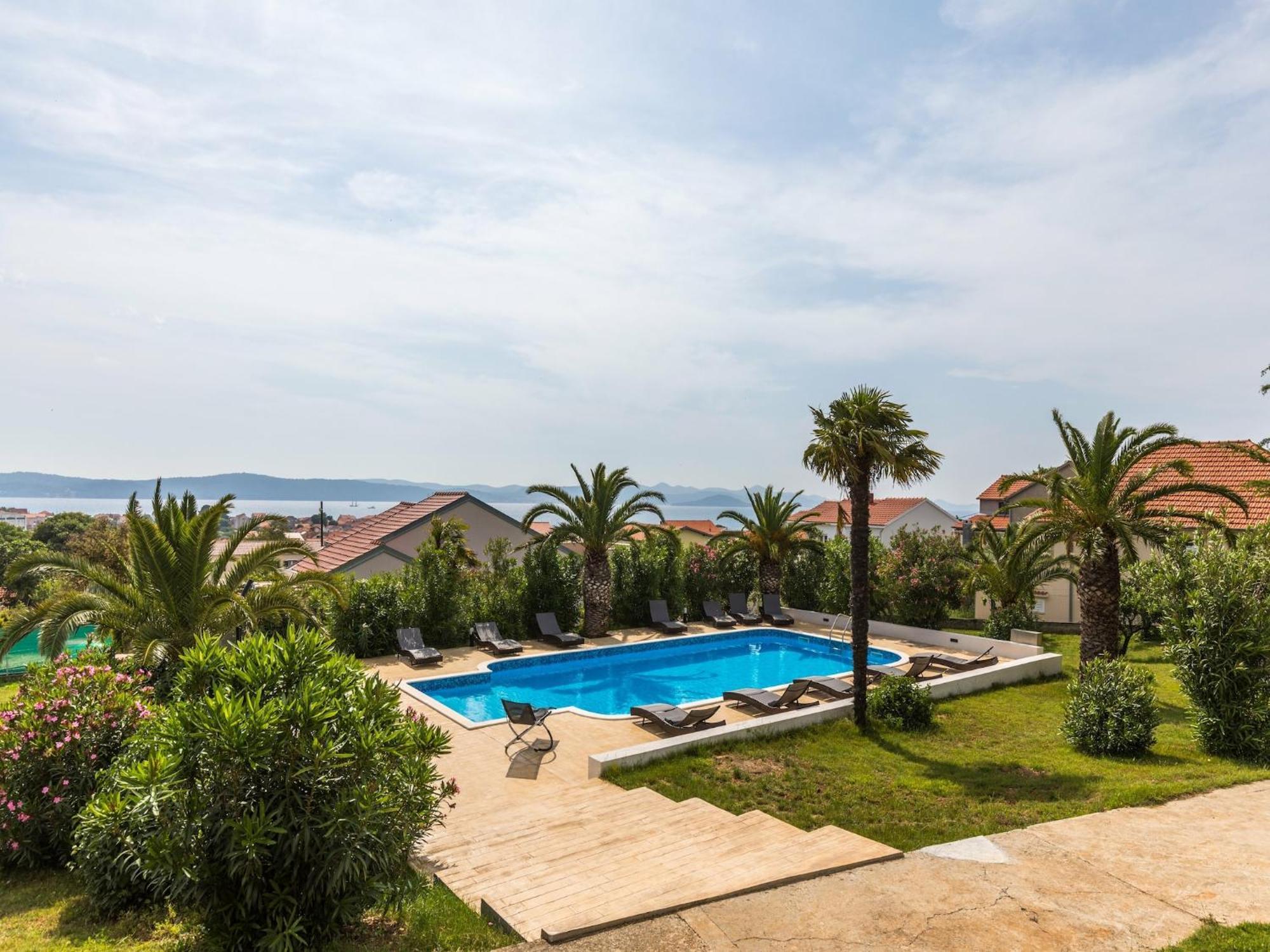 Scenic Holiday Home In Bibinje Near Sea Buitenkant foto