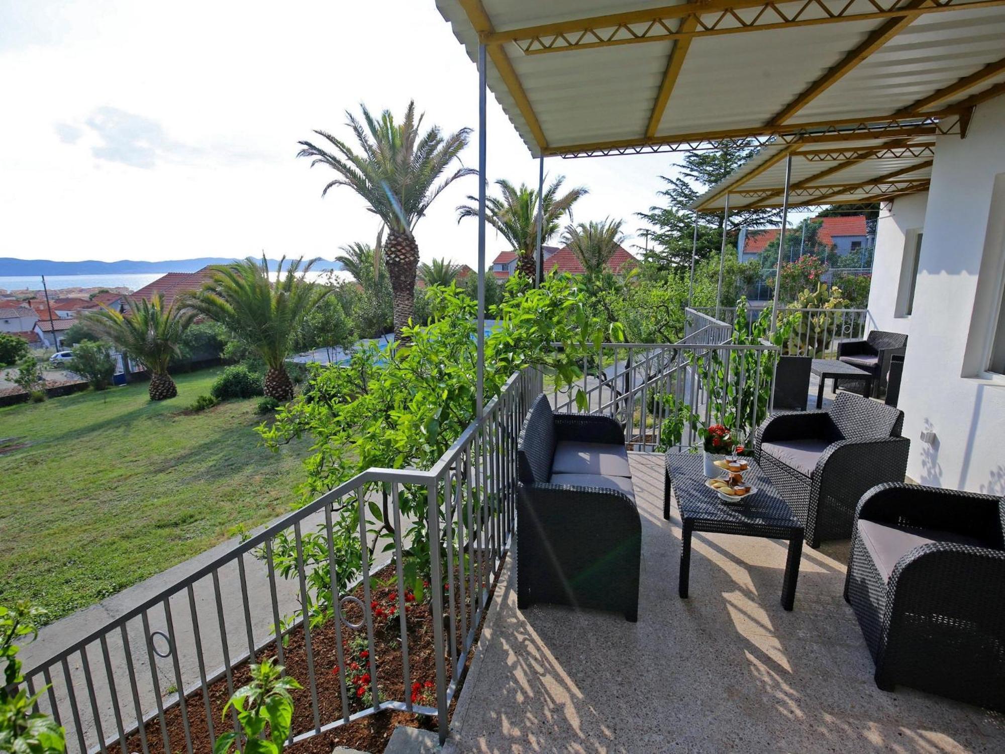 Scenic Holiday Home In Bibinje Near Sea Buitenkant foto